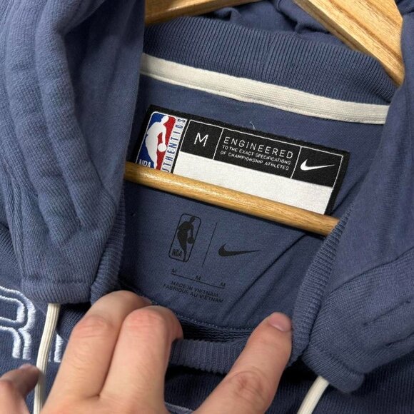 Memphis Grizzlies Nike Center Swoosh Player Issued Drawstring Hoodie Medium - Picture 4 of 7